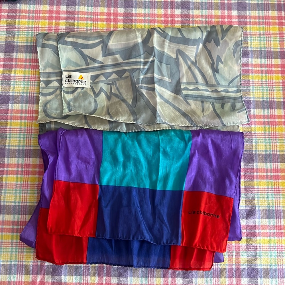 Liz Claiborne Scarves
